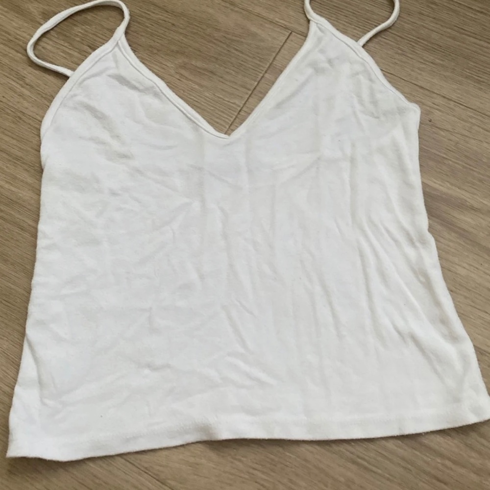 V neck crop top